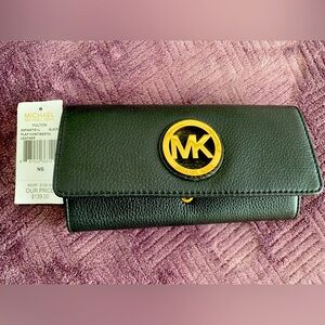 Michael Khors black wallet OBO